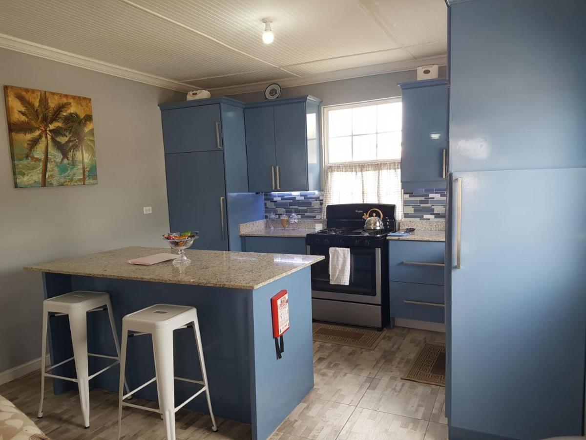ברידג'טאון Carmen Apartment מראה חיצוני תמונה