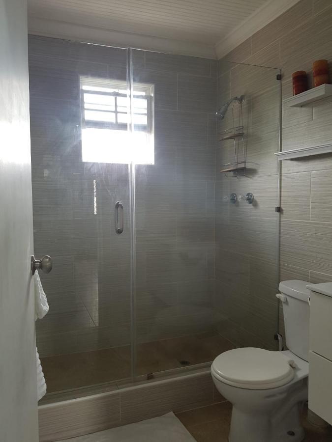 ברידג'טאון Carmen Apartment מראה חיצוני תמונה